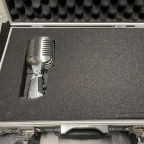 Shure SH55 Series II Retromicrofoon in koffertje Shure SH55 Series II Retromicrofoon in koffertje